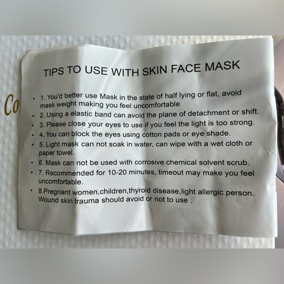 White LED Beauty Mask - Picture 7 of 12